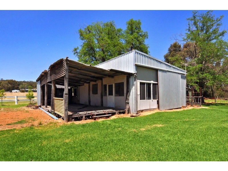 35 Fowler Street, Yabberup WA 6239