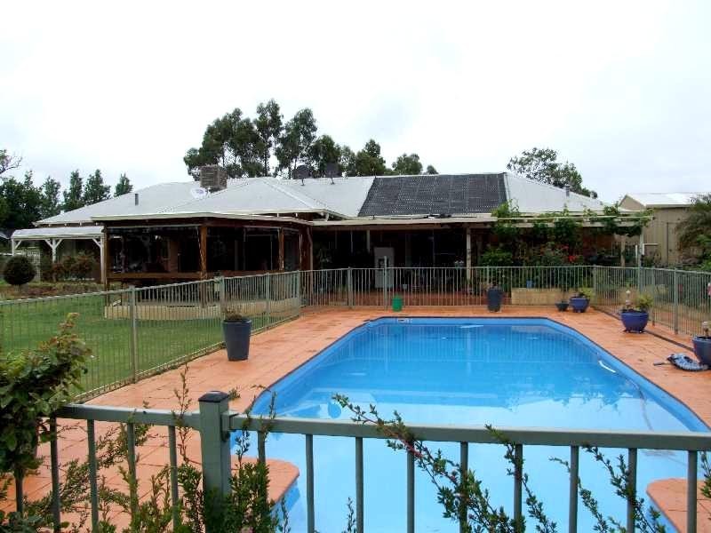 234 Valentine Road, Newlands WA 6251