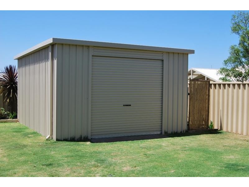 5 Durack Street, Dalyellup WA 6230