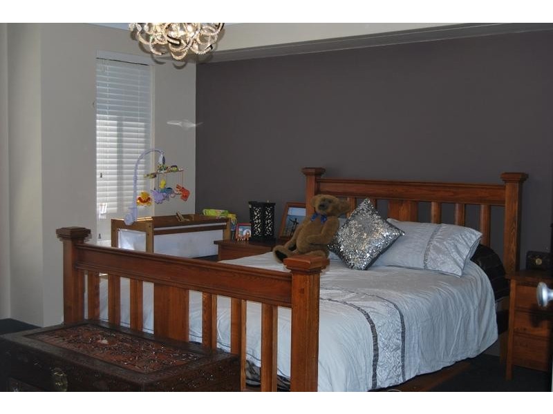 5 Durack Street, Dalyellup WA 6230