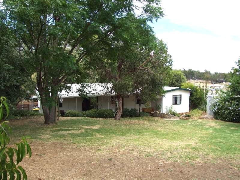 28 Bond Street, Donnybrook WA 6239