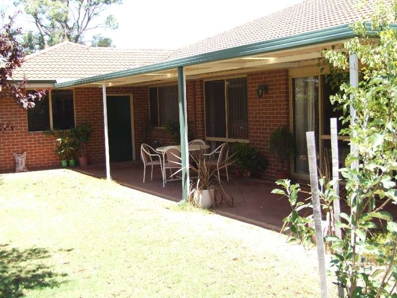 122 Lucy Victoria Ave, Australind WA 6233