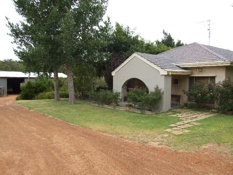 53 Hackett Road, Donnybrook WA 6239