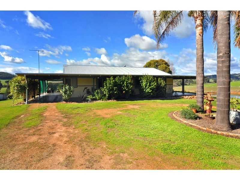 238 Wade Road, Brookhampton WA 6239