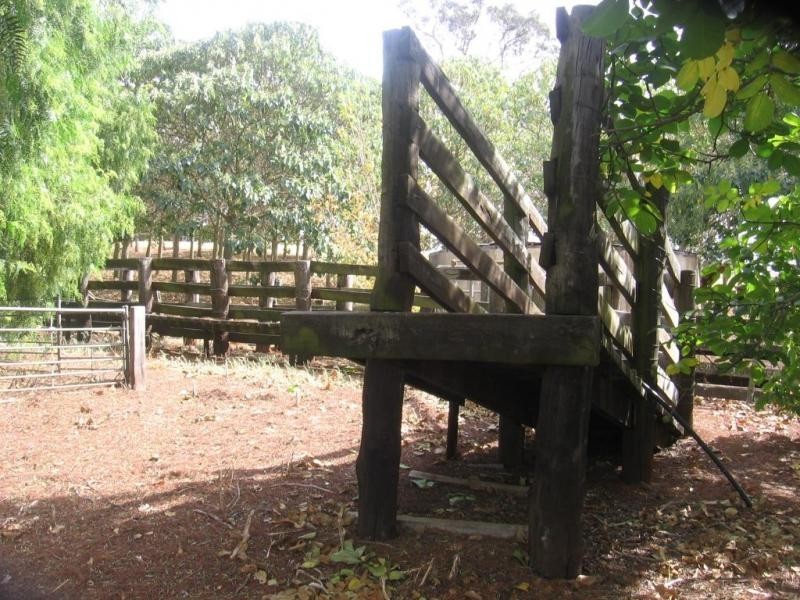 132 Lodge Rd, Boyup Brook WA 6244