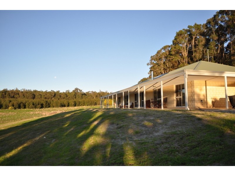 800 Mailman Road, Brazier WA 6251
