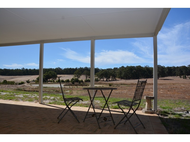 800 Mailman Road, Brazier WA 6251