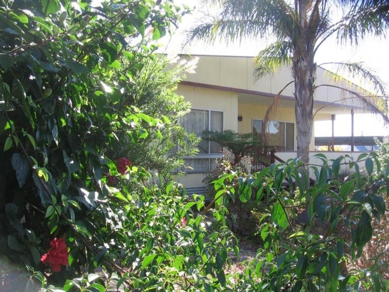 16 Barron Street, Boyup Brook WA 6244