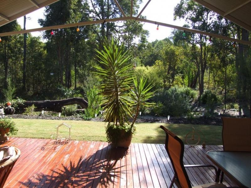 52 Armstrong Road, Boyanup WA 6237