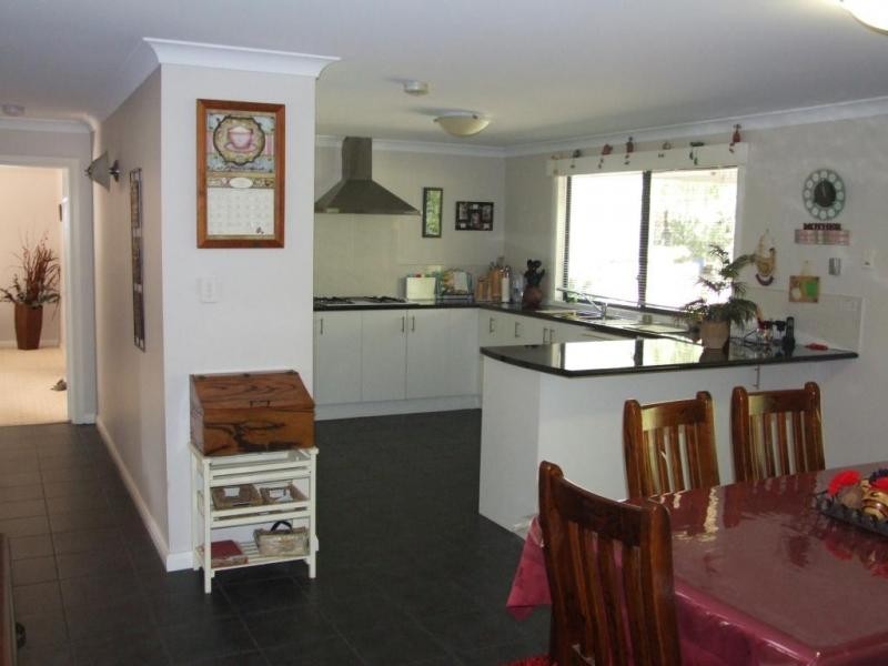 52 Armstrong Road, Boyanup WA 6237