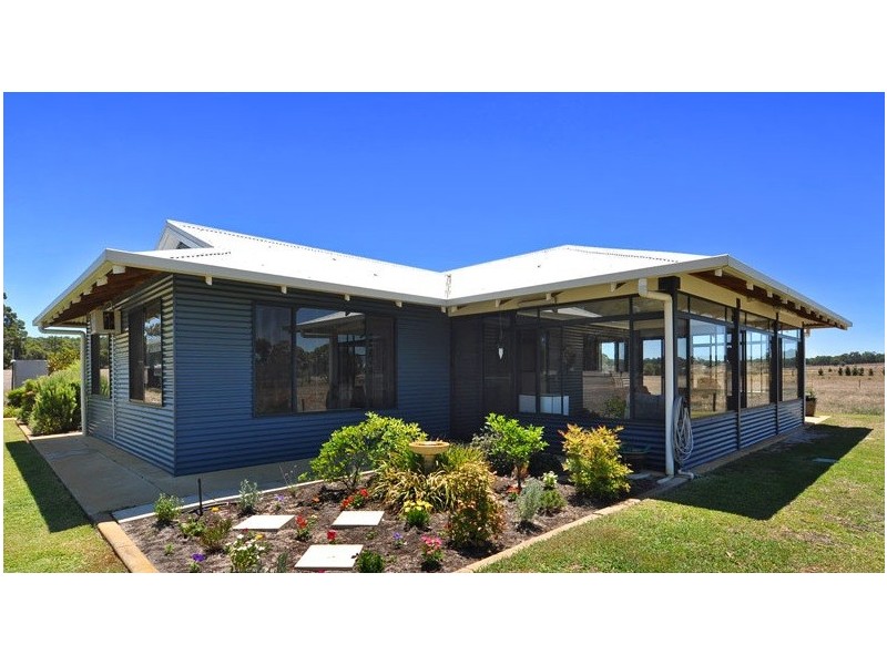 Lot 2,  Ravenscliffe Road, Kirup WA 6251