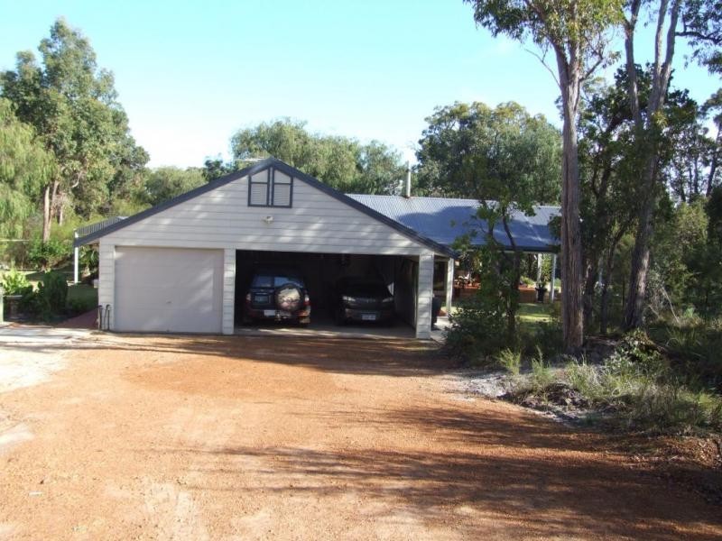 52 Armstrong Road, Boyanup WA 6237