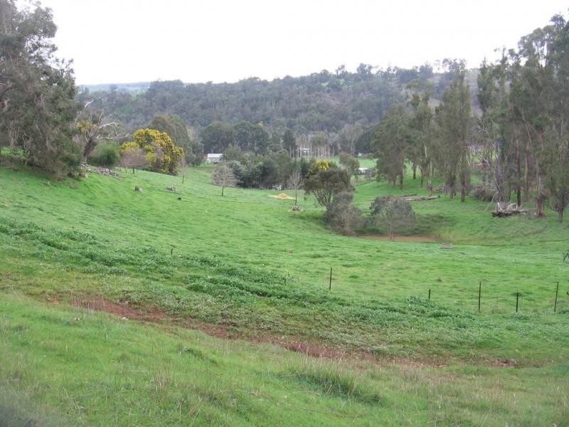 84 Bailey Heights, Balingup WA 6253