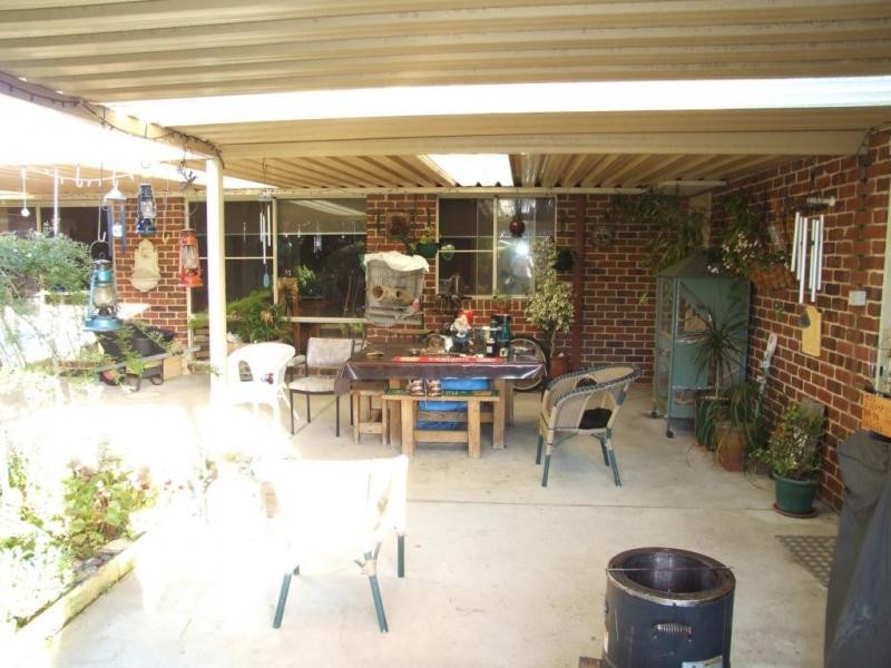 6 Holbrook Road, Australind WA 6233