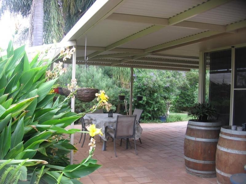 2 Ecclestone Court, Boyanup WA 6237