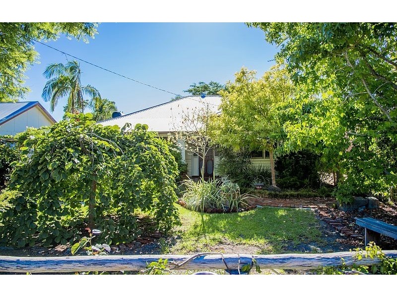 8 Emerald Street, Donnybrook WA 6239