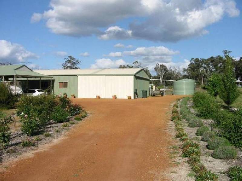 6 Jones Street, Donnybrook WA 6239