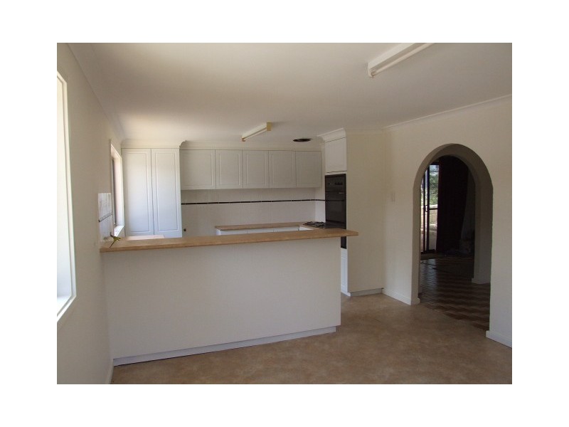 42 Thomson Street, Donnybrook WA 6239