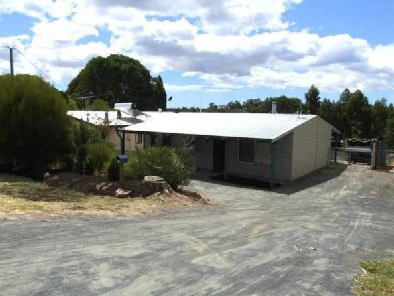 10 Cora Street, Donnybrook WA 6239