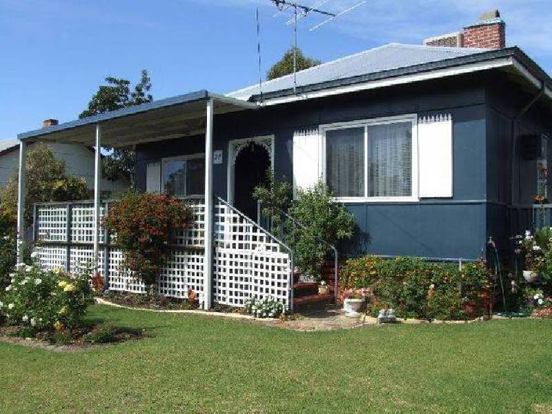 27 Trigwell St, Donnybrook WA 6239