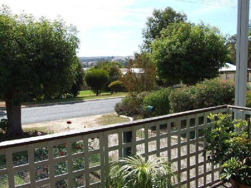 27 Trigwell St, Donnybrook WA 6239