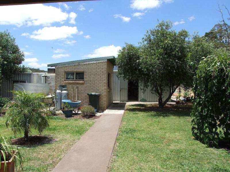 1565 Boyup Brook Road, Yabberup WA 6239