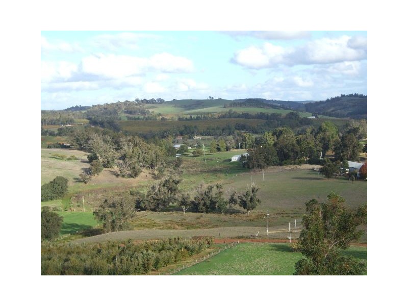 10165 Warner Street, Mullalyup WA 6252