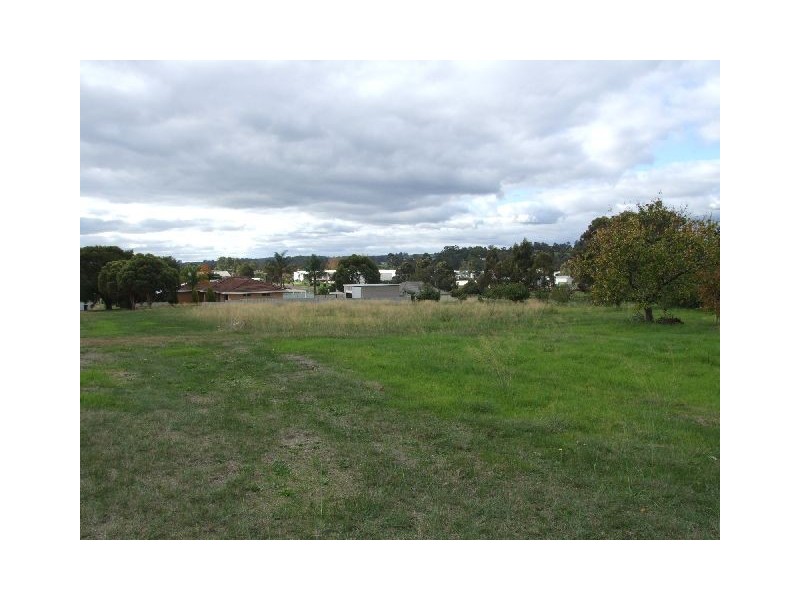 30 Steere St, Donnybrook WA 6239