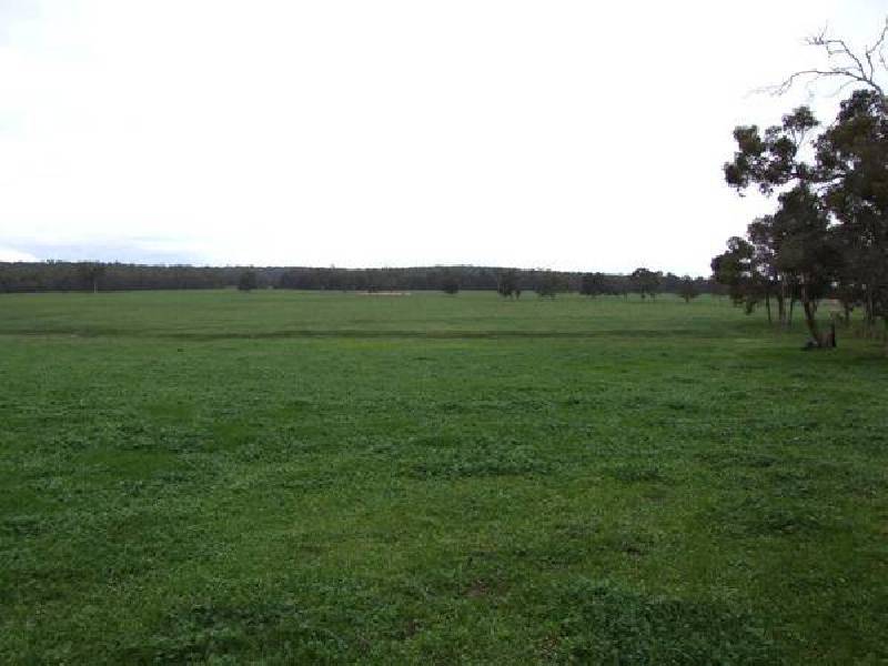 10 Cundinup Road, Kirup WA 6251