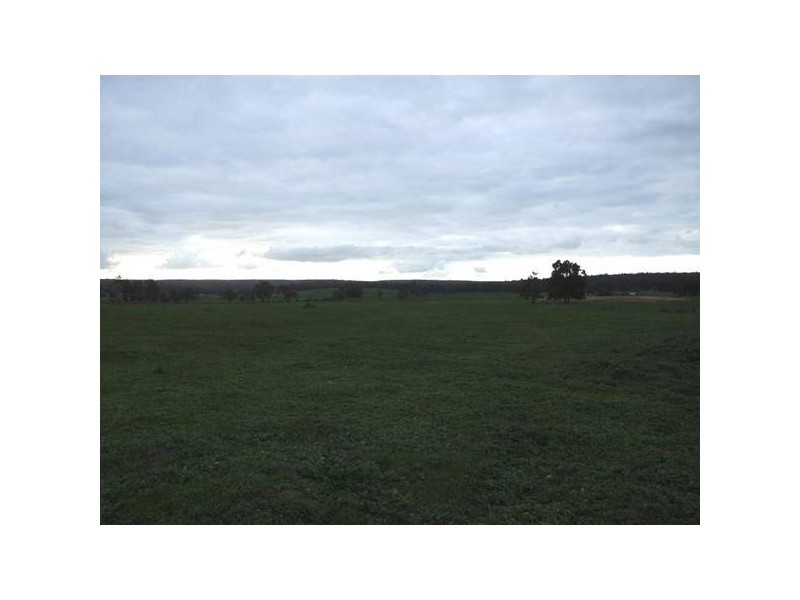 10 Cundinup Road, Kirup WA 6251