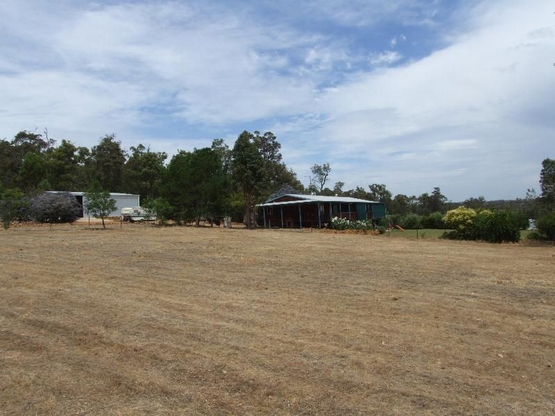 65 Montgomery Road, Donnybrook WA 6239