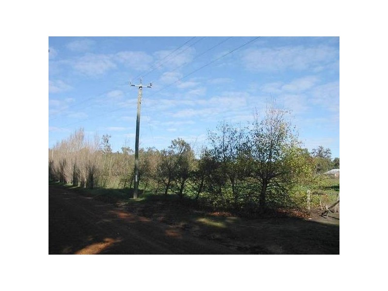 22 Boyup Brook Rd, Donnybrook WA 6239