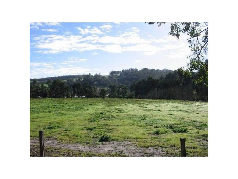 22 Boyup Brook Rd, Donnybrook WA 6239