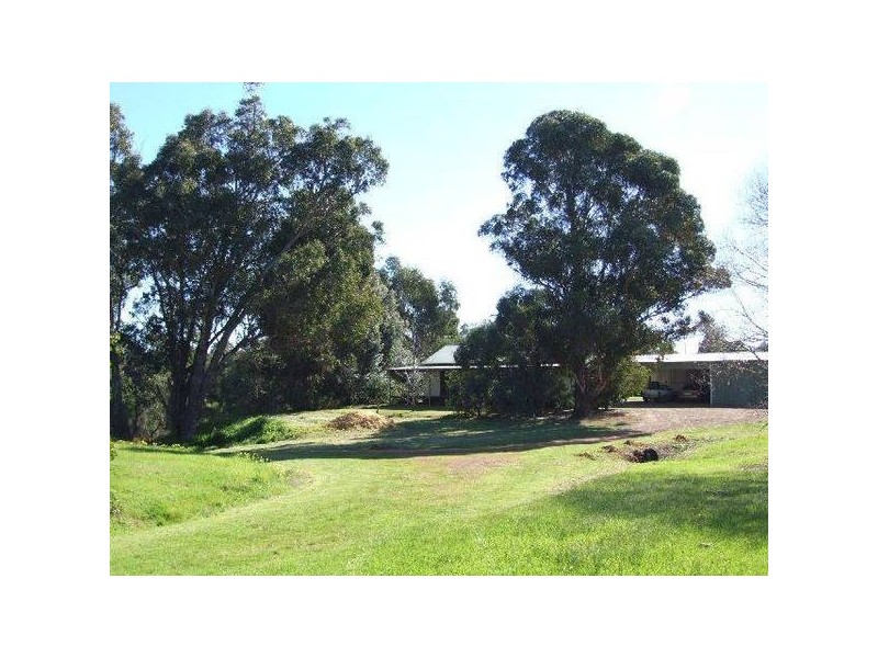 25 Cross Rd, Argyle WA 6239