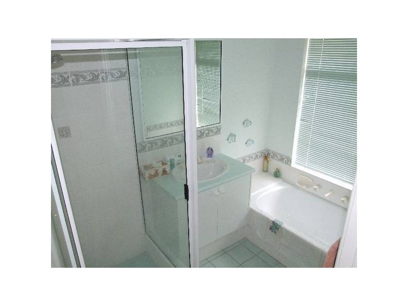 16 Mead St, Donnybrook WA 6239