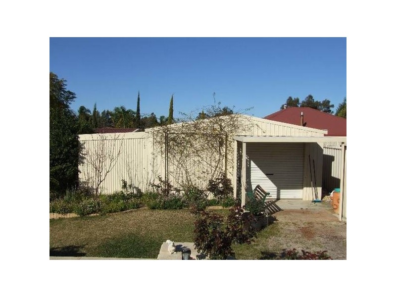 16 Mead St, Donnybrook WA 6239