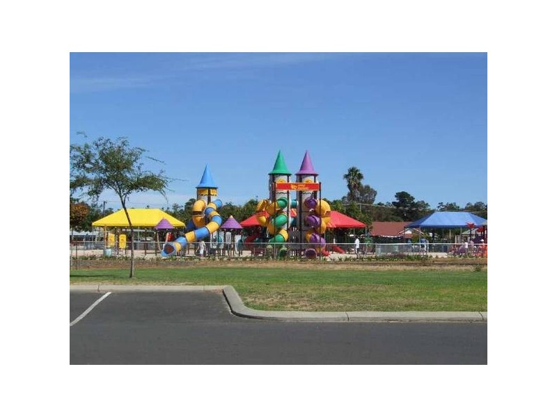 17 Collins Street, Donnybrook WA 6239