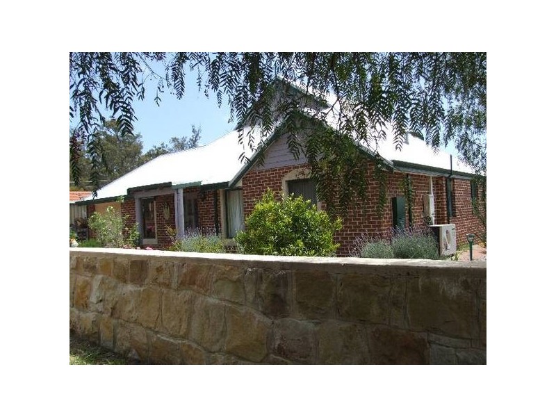 18 Elliott, Donnybrook WA 6239