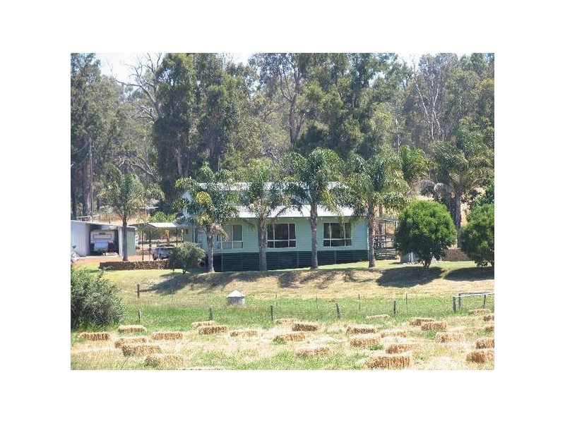 10 Wade Road, Donnybrook WA 6239