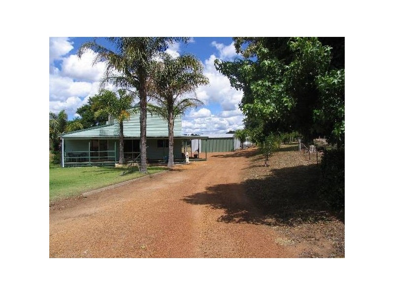 10 Wade Road, Donnybrook WA 6239