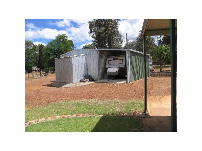 10 Wade Road, Donnybrook WA 6239