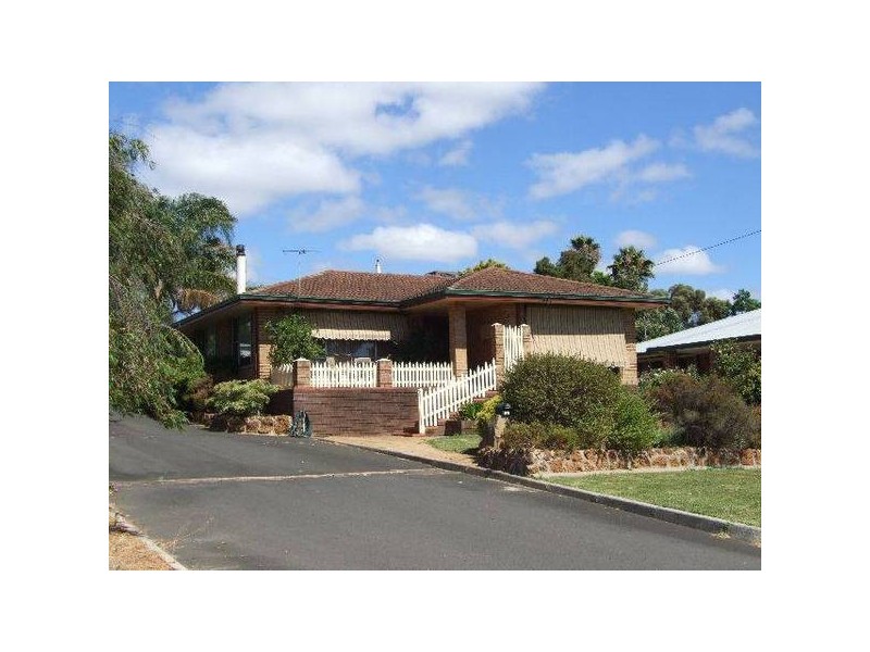 17 Yelverton, Donnybrook WA 6239