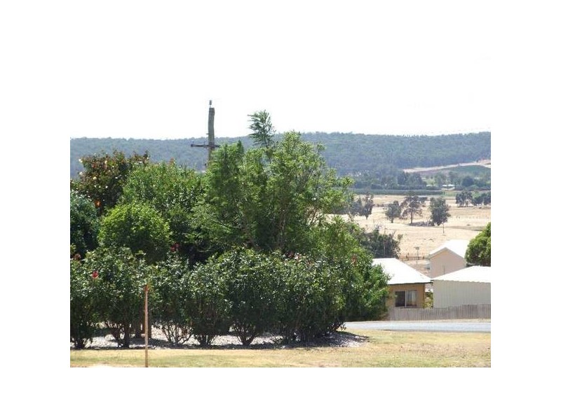 22 Smith Street, Donnybrook WA 6239