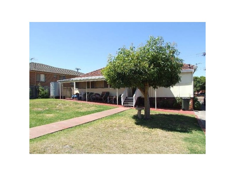 9 Steere, Collie WA 6225