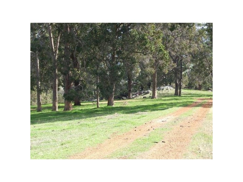 10 Katrina Heights, Yabberup WA 6239