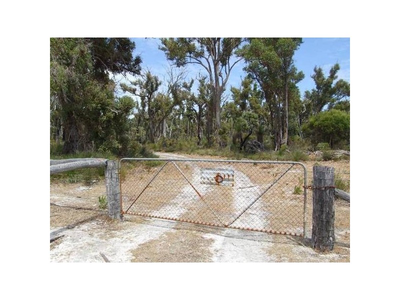 3741 McAlinden Road, Mcalinden WA 6225