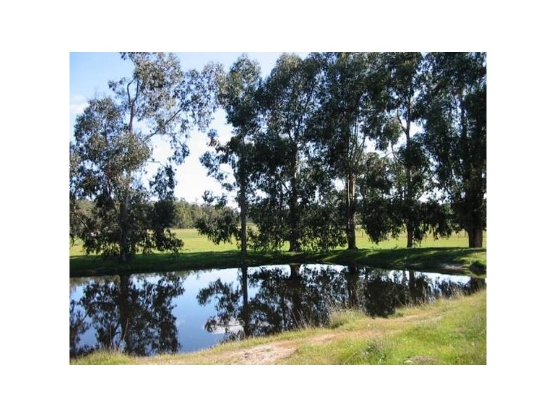 24 Cundinup-Kirup Rd, Kirup WA 6251