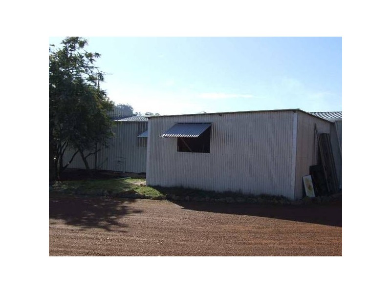 56 South West Highway, Donnybrook WA 6239