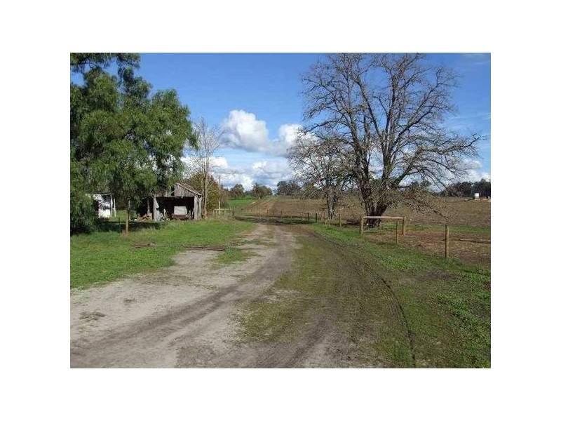 1 Donnybrook Boyup Brook Road, Wilga WA 6243