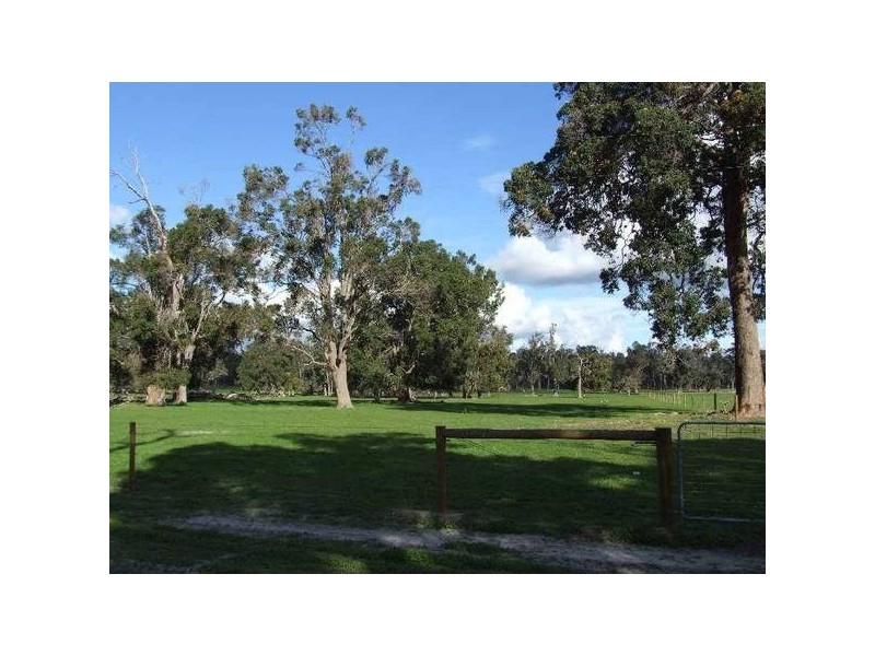 1 Donnybrook Boyup Brook Road, Wilga WA 6243